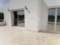 Une charmante villa avec piscine à vendre à 850 MD