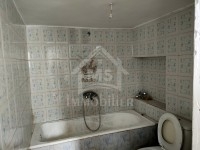 Une maison S+3 à vendre à Korba à 180 MD 51355351