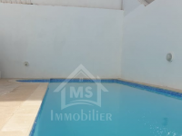 Une villa avec piscine à louer à Mrezga 51355351