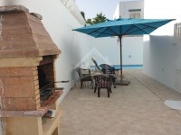 Une villa avec piscine à louer à Mrezga 51355351
