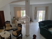 Une villa avec piscine à louer à Mrezga 51355351