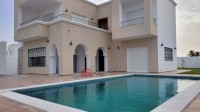VENTE VILLA AVEC PISCINE EN ZT MIDOUN - V512