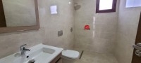 VENTE VILLA NEUVE À H.SOUK AVEC PISCINE-REF V 572