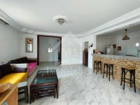 villa avec piscine et jardin à Yasmin Hammamet