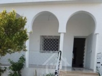 villa avec pisicne et jardin à vendre à Hammamet