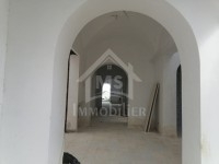 Villa en cours de finition avec jardin et piscine 