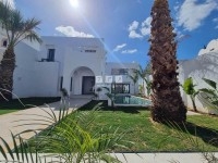 Villa LA ROSE BLANCHE (Réf: V2637)