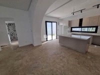 Villa LA ROSE BLANCHE (Réf: V2637)