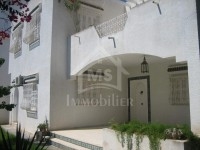 Villa meublée à la zone touristique à vendre