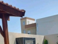 villa moderne avec piscine