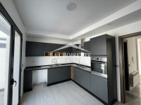 Villa S+3 à La Soukra MVL0978