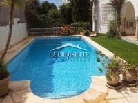 Villa S+4 avec piscine à Gammarth  MVL1534