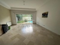 Villa S+4 avec piscine à Gammarth  MVL0522