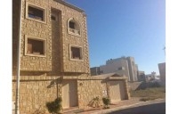 Villa Très Haut Standing avec Piscine à Hammamet M